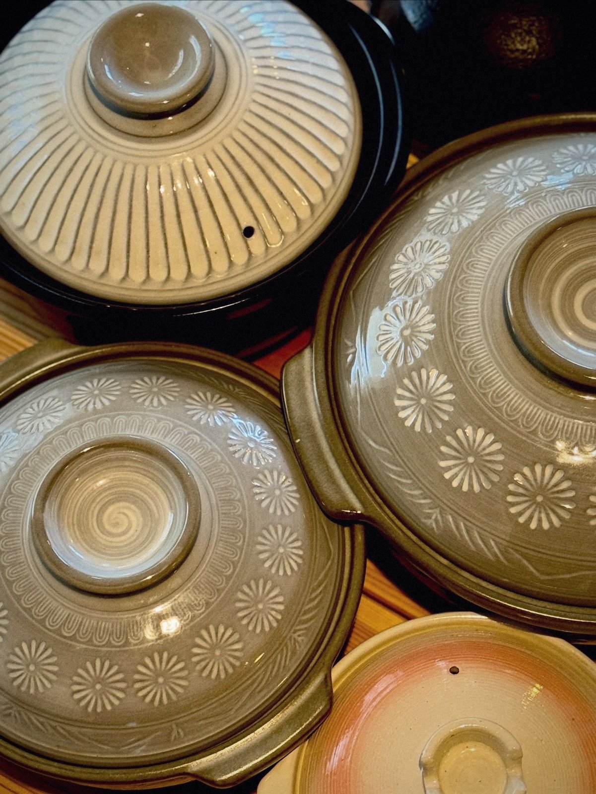 NEMARUの土鍋コレクション ― 冬はちゃんこ鍋も